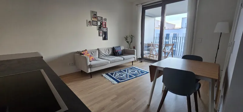 Beautiful 2 room apartment in Friedrichshain — photo 1